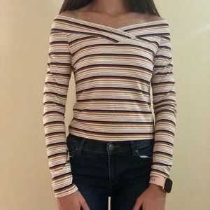 Super cute and comfy off the shoulder top!